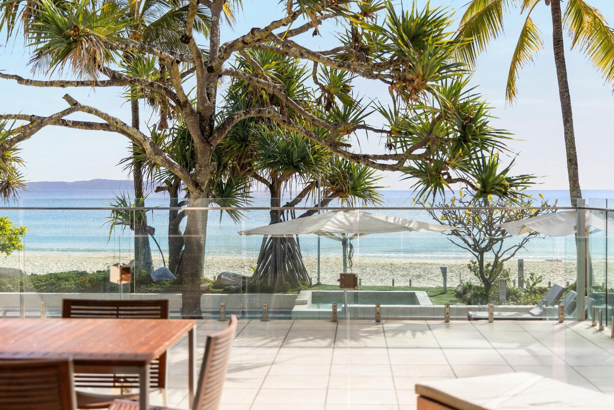 Fairshore 12: Absolute Beachfront, Direct Beach & Pool Access Noosa Zewnętrze zdjęcie